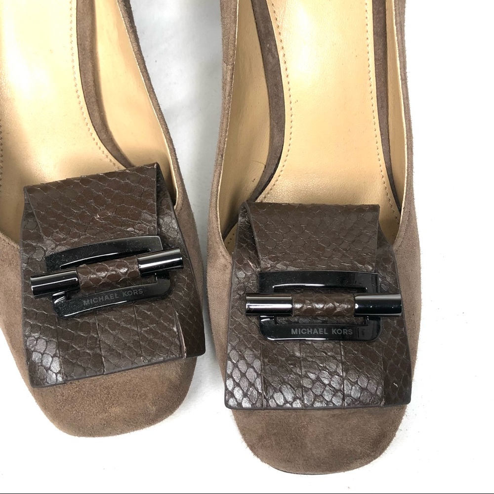 Michael Kors Leather Slip on Heels Sz 7 1/2 - Picture 10 of 16